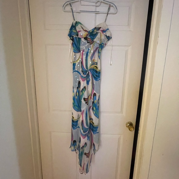 BCBGMaxAzria Dresses & Skirts - BCBG MaxAzria Silk Sequin Dress